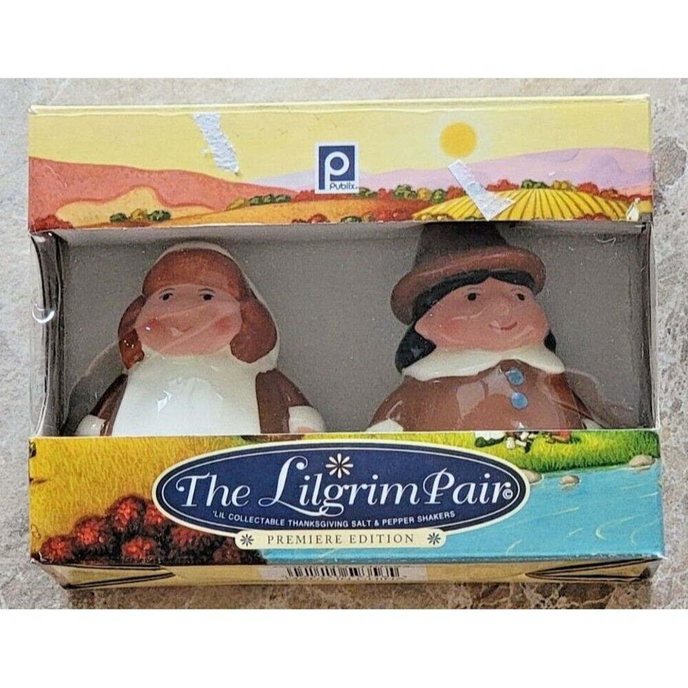 Publix The Pilgrim Pair Premiere Edition Salt and Pepper Shakers 3.5" New in Box